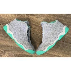 Jordan’s | Gray and Mint